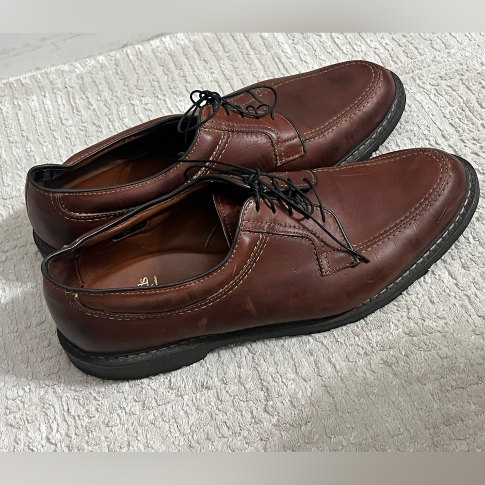 Allen Edmonds Wilbert Leather Dress Shoes
